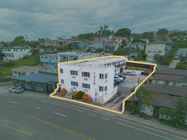 Image 7 of 19 For 1315 Morena Blvd