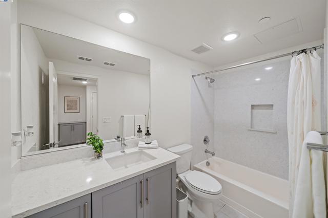 45099 Impress Common, Fremont CA: https://media.crmls.org/mediaz/9abef35d-ae5c-4362-ae28-e722828bd217.jpg