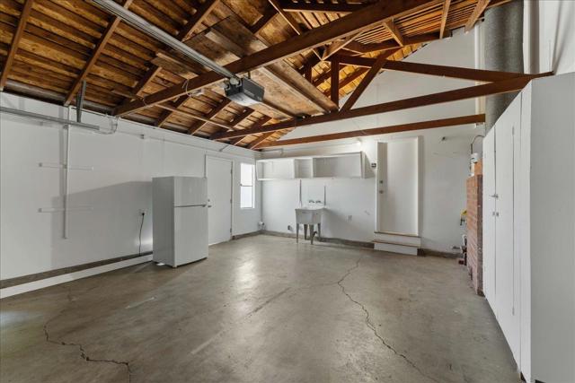 323 N Cypress Avenue, Santa Clara CA: https://media.crmls.org/mediaz/9abfb529-2d7d-4195-ada1-fd19b0178ff6.jpg