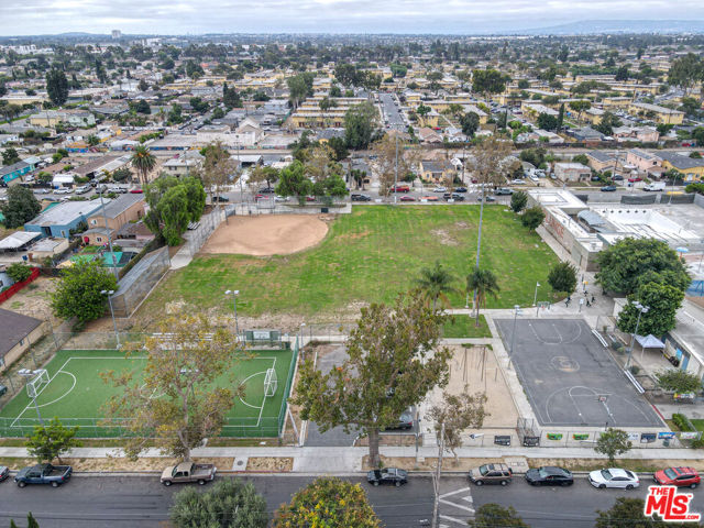 1503 109th Street, Los Angeles, California 90059, ,Multi-Family,For Sale,109th,22203373