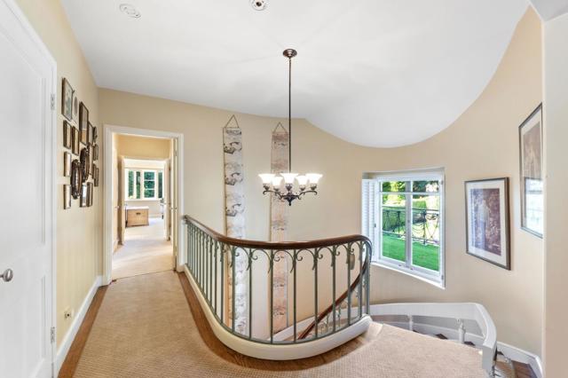 2155 Geri Lane, Hillsborough CA: https://media.crmls.org/mediaz/9ac07618-a667-489d-95c8-5168069f942d.jpg