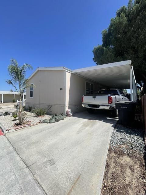 913 S Grand Avenue, San Jacinto CA: https://media.crmls.org/mediaz/9ac1987f-6a9d-4981-baee-8327ccdbf4ec.jpg
