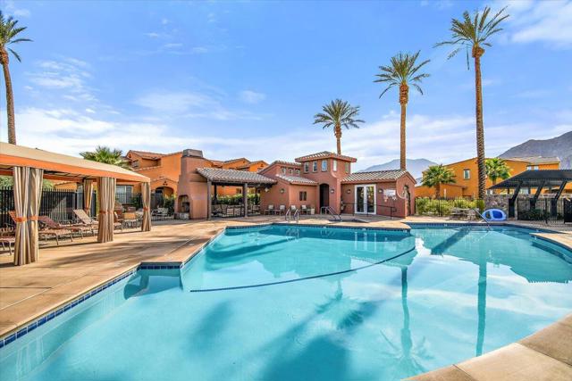 52190 Desert Spoon Court, La Quinta CA: https://media.crmls.org/mediaz/9ac22430-ddae-4cef-b8b7-b6795abf8e9a.jpg