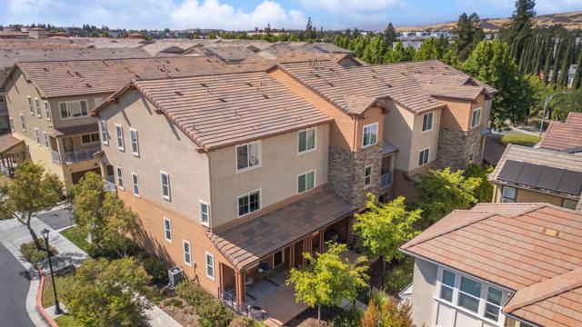 638 Willow Bend Court, San Jose CA: https://media.crmls.org/mediaz/9ac26cb6-7df6-4f60-ac7c-de3f4bdf17cf.jpg