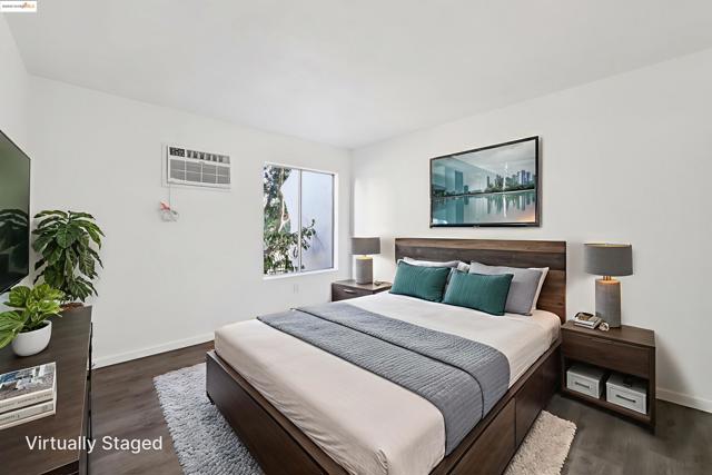 1001 Murrietta, Livermore CA: https://media.crmls.org/mediaz/9ac2d293-3e1e-49b7-852b-8fe428600253.jpg