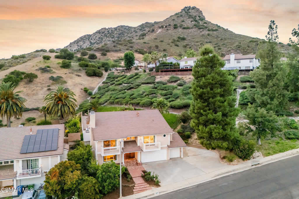 6919 Castle Peak Drive