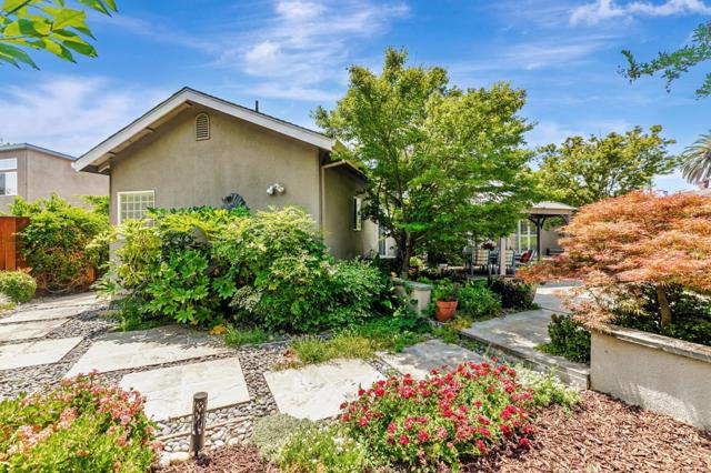 417 Belmont Way, San Jose CA: https://media.crmls.org/mediaz/9ac343b3-bb72-41d8-8e6b-45f7699ac367.jpg