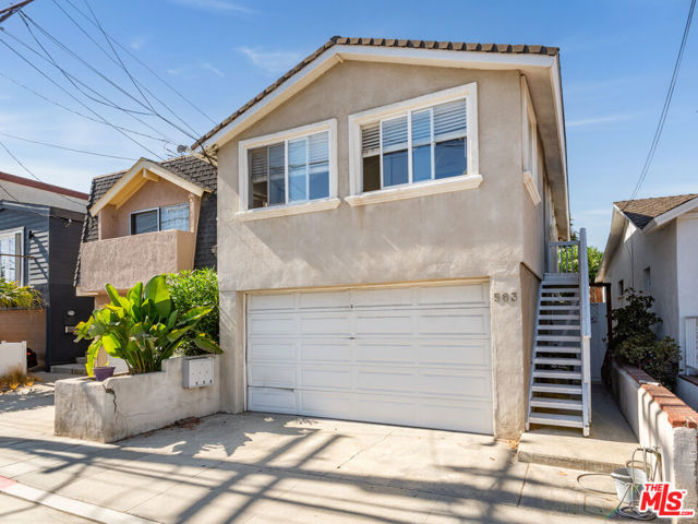 563 2nd Street, Hermosa Beach CA: https://media.crmls.org/mediaz/9ac526ba-26e6-4284-bd80-8a6d09c220c8.jpg