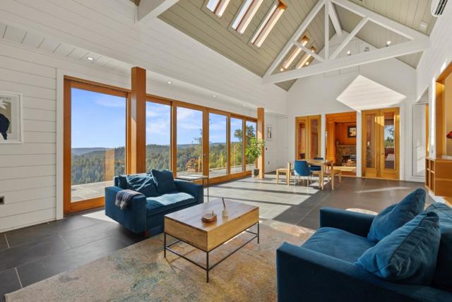 15220 Upper Ellen Road, Los Gatos CA: https://media.crmls.org/mediaz/9ac5e91f-3bf1-48bc-9d70-c7f6ae02c95b.jpg