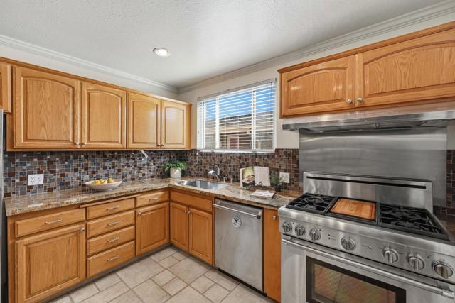 532 Theresa Drive, South San Francisco CA: https://media.crmls.org/mediaz/9ac61553-e8d9-4972-89e3-1922cb1b82c7.jpg