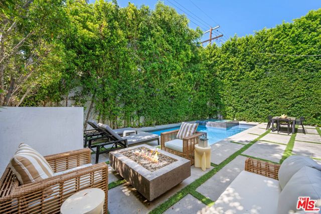 741 N Vista Street, Los Angeles CA: https://media.crmls.org/mediaz/9ac61906-cd31-4b31-bca8-86a965b5dc13.jpg