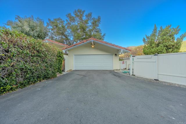 Detail Gallery Image 34 of 45 For 32202 Taupa Way, Pauma Valley,  CA 92061 - 3 Beds | 3 Baths