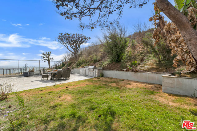 Drew Fenton | 3753 Malibu Vista Drive Malibu CA | MLS: 7431371
