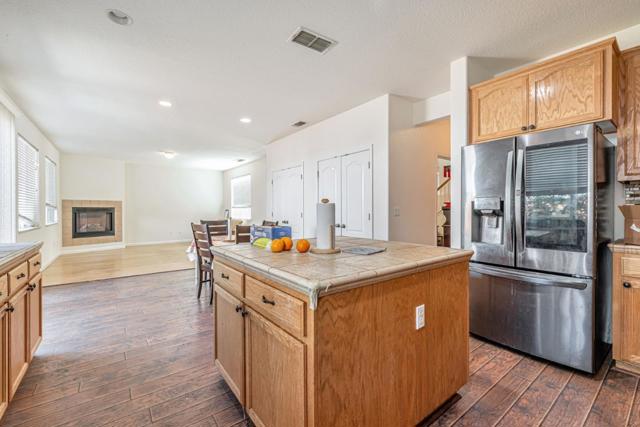 5305 Gold Creek Circle, Discovery Bay CA: https://media.crmls.org/mediaz/9ac7fb28-d878-4b29-a7cd-99d1b85187e7.jpg