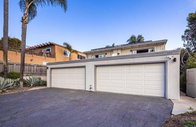 303 305 Sanford Street, Encinitas CA: https://media.crmls.org/mediaz/9ac80563-b331-423c-91eb-faa2f2085b9c.jpg