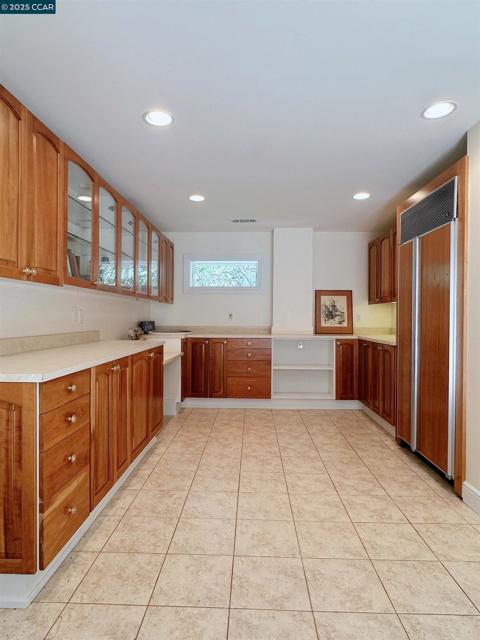 3949 Canyon Rd, Lafayette CA: https://media.crmls.org/mediaz/9ac8a187-8244-4472-842c-750276612e1a.jpg