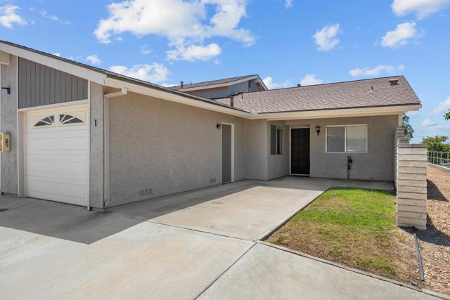 3625 Vista Oceana, Oceanside CA: https://media.crmls.org/mediaz/9ac8e149-20f1-4689-bc87-0790c1d86726.jpg