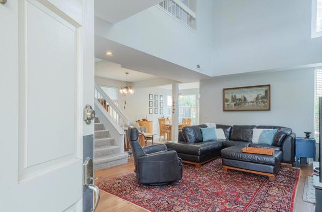 21028 Country Park Road, Salinas CA: https://media.crmls.org/mediaz/9ac8f6e6-8945-49c9-838a-06916f8ee038.jpg