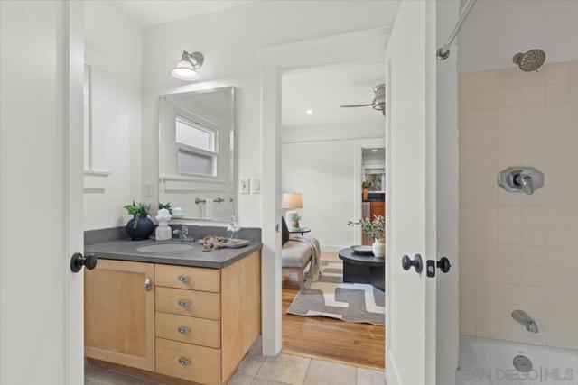 2778 Rosecrans St, San Diego CA: https://media.crmls.org/mediaz/9aca858e-0e89-4a90-8a4f-72a235e92309.jpg