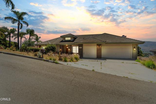800 Manor Ridge Road, Santa Paula CA: https://media.crmls.org/mediaz/9acaeee1-5402-4c8b-b0aa-b818add72fba.jpg