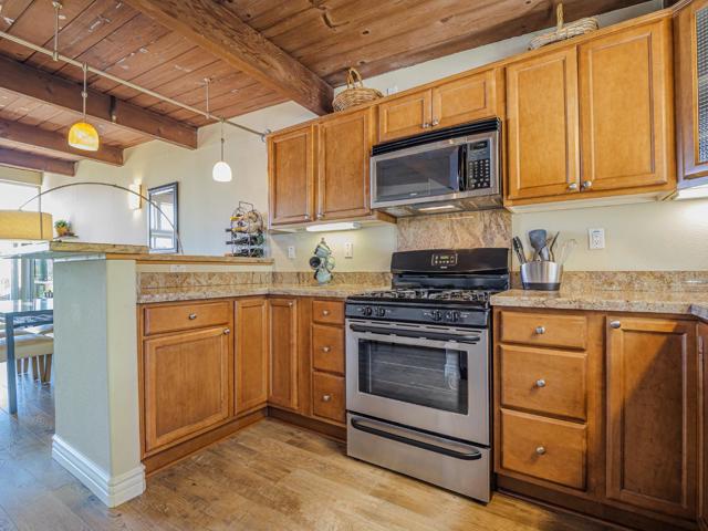 156 Mar Vista Drive, Monterey CA: https://media.crmls.org/mediaz/9acb2a6c-2d9a-43d1-adb5-3bb9240250c1.jpg