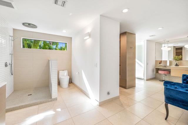73717 Agave Lane, Palm Desert CA: https://media.crmls.org/mediaz/9acb4a41-1001-4786-99ac-8a0cb2b9baf2.jpg