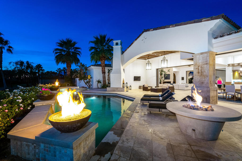 9acb5c9d 9a17 436d 9124 58ba9a8e31f2