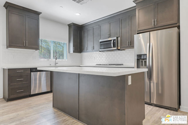 67829 Rio Pecos Drive, Cathedral City CA: https://media.crmls.org/mediaz/9acbe3b9-0db0-4bdb-9e90-a4d1a4e99d66.jpg