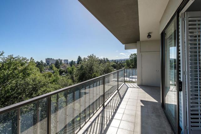 50 Mounds Road, San Mateo CA: https://media.crmls.org/mediaz/9accd6d5-3b37-46bb-99eb-81e562b4737e.jpg