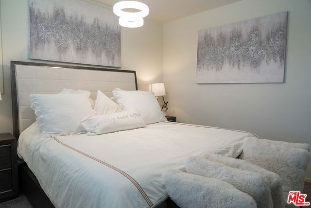 18215 Astro Court, Santa Clarita CA: https://media.crmls.org/mediaz/9ace27c8-000d-4c6b-98c6-03b390f22fe7.jpg