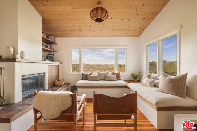 20155 Observation Drive photo 12