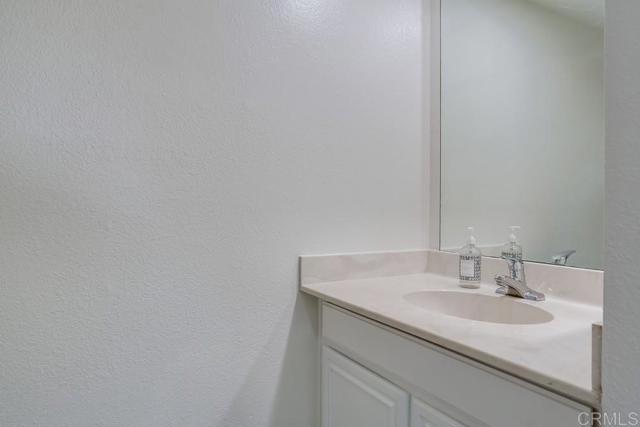 Detail Gallery Image 21 of 36 For 17489 Ashburton Rd, San Diego,  CA 92128 - 3 Beds | 2/1 Baths