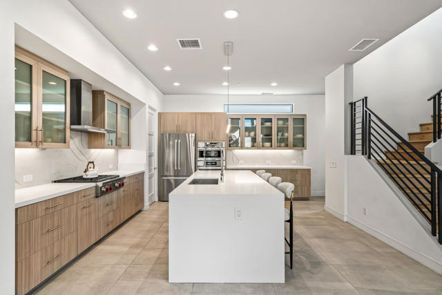 188 Blue Moon Drive, Palm Springs, CA 92262