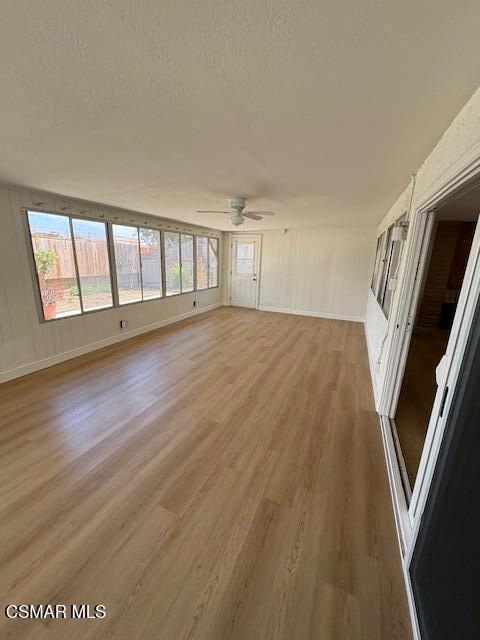 1917 Galway Lane, Newbury Park CA: https://media.crmls.org/mediaz/9acf981b-69e2-4dac-8335-1da084a32ea8.jpg