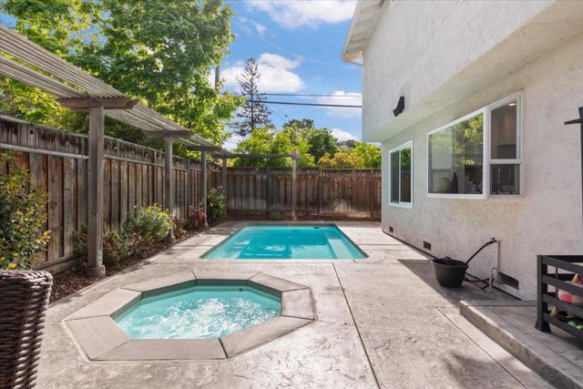 670 Roble Drive, Morgan Hill CA: https://media.crmls.org/mediaz/9acff767-0f8c-4c95-96ae-c13100d98dce.jpg