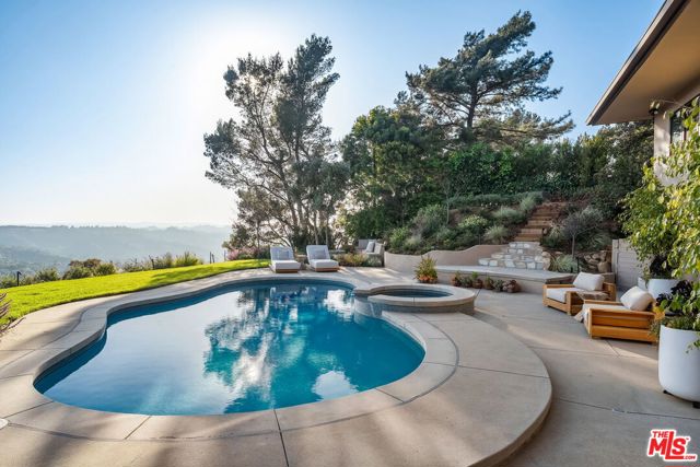 7840 Torreyson Drive, Los Angeles CA: https://media.crmls.org/mediaz/9ad03ecc-f890-4deb-9518-361a5afac47b.jpg