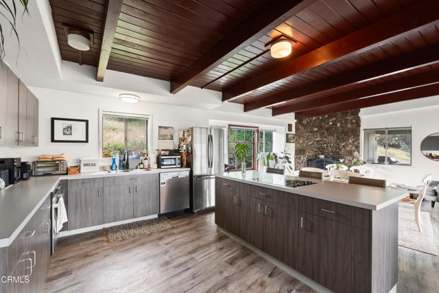 Detail Gallery Image 11 of 55 For 10840 Santa Rosa Rd, Santa Rosa,  CA 93012 - 8 Beds | 6 Baths