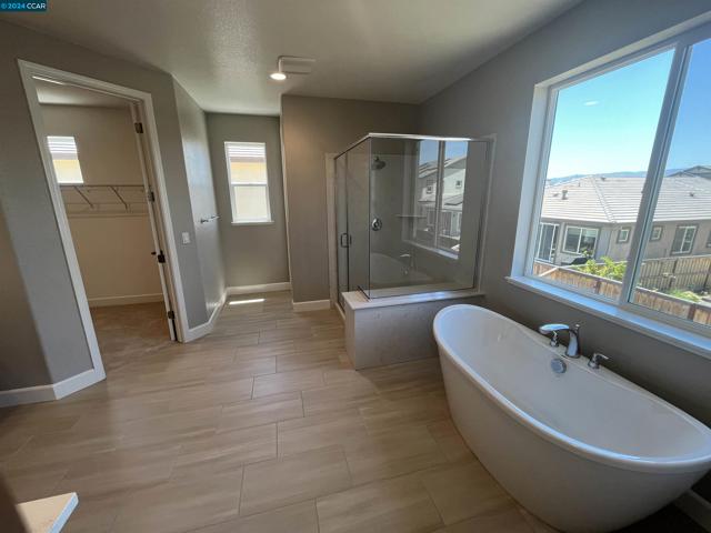 218 Gannet St, Vacaville, California 95688, 4 Bedrooms Bedrooms, ,3 BathroomsBathrooms,Single Family Residence,For Sale,Gannet St,41063227