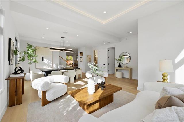 852 La Para Avenue, Palo Alto CA: https://media.crmls.org/mediaz/9ad40a78-6137-4412-af0f-42cbe1a7ac16.jpg