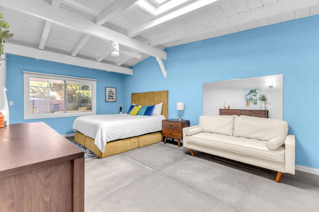 1075 E Sunny Dunes Road, Palm Springs, CA 92264