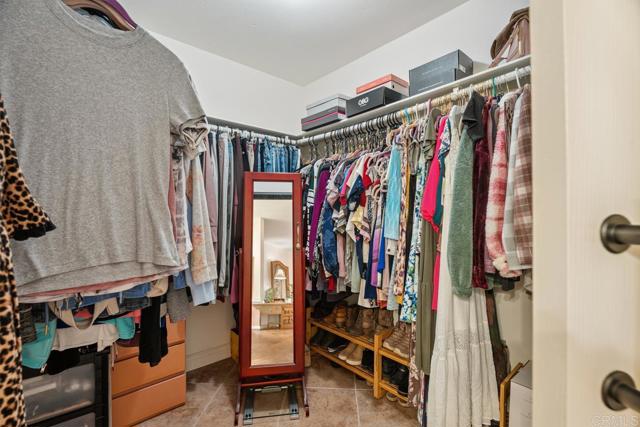 24039 Del Amo Road, Ramona CA: https://media.crmls.org/mediaz/9ad58184-0d2f-4406-aeb6-74f96903c2ba.jpg