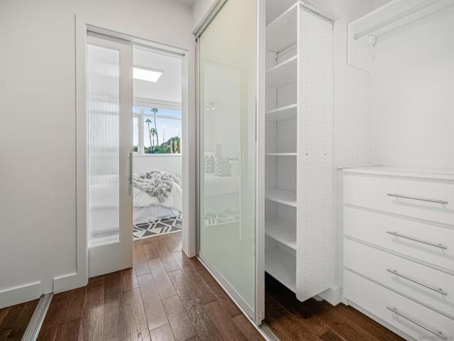 1325 Pacific Hwy, San Diego CA: https://media.crmls.org/mediaz/9ad594b6-7ca2-4690-9e04-5066002058c6.jpg