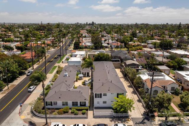 5064 Marlborough Dr, San Diego CA: https://media.crmls.org/mediaz/9ad597a0-6019-42d6-9149-1e871914cdde.jpg