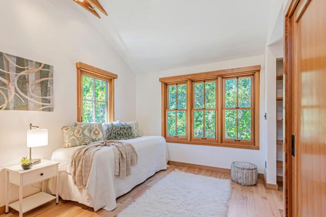 17900 China Grade Road, Boulder Creek CA: https://media.crmls.org/mediaz/9ad6b1c5-60c7-4929-9207-80dd25e3cb0c.jpg