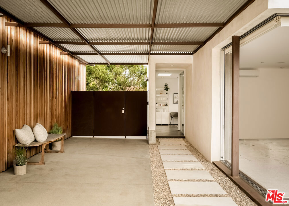 MLS #26859023 image #2