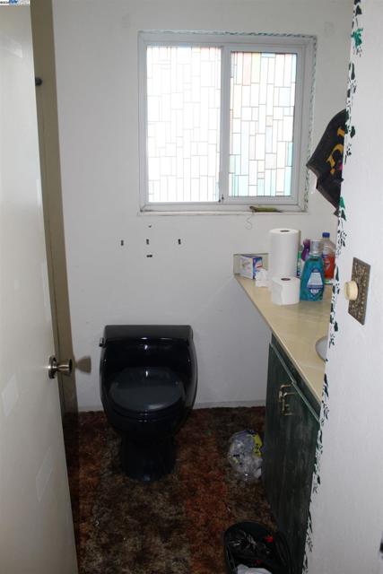 1830 Alegre Dr, Tracy CA: https://media.crmls.org/mediaz/9ad83d17-ca20-448f-8ae5-869bbafcddba.jpg