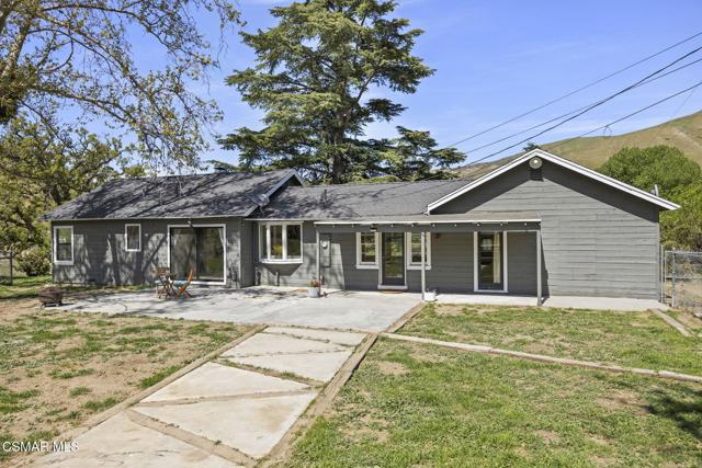 2837 Clear Canyon Road, Lebec CA: https://media.crmls.org/mediaz/9adb98d5-c467-43e2-b159-c120ea6e1e34.jpg
