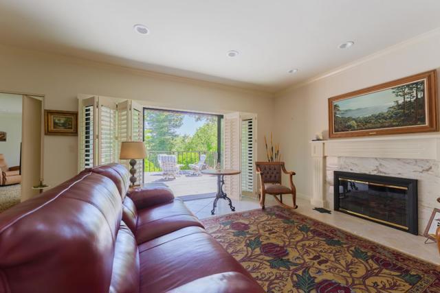 23799 Monterey-Salinas Highway, Salinas CA: https://media.crmls.org/mediaz/9adc5f80-9c6c-4c5c-bb56-9649330565b0.jpg