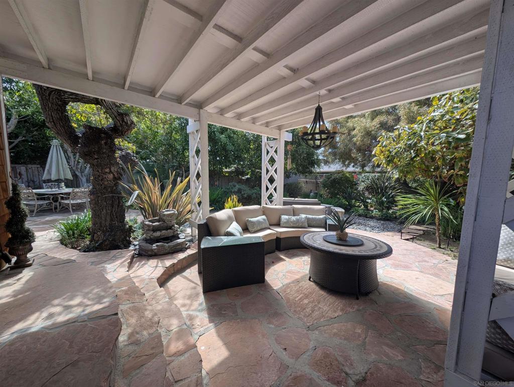 201 Rios Ave - photo 16