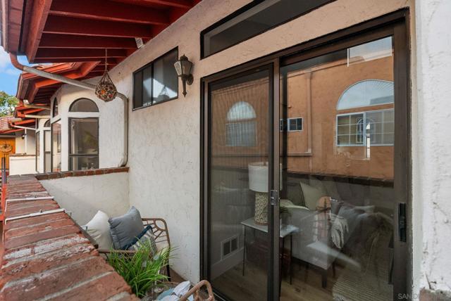 3709 7Th Ave, San Diego CA: https://media.crmls.org/mediaz/9adc8e60-a83e-459c-a16e-9b9cfbf6bfad.jpg